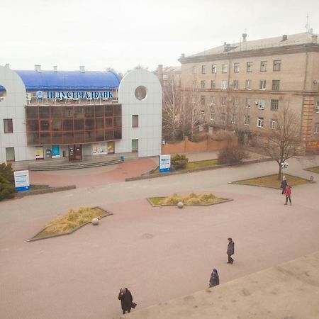 Apartment On Stalevariv Street 7 Zaporizhia ภายนอก รูปภาพ