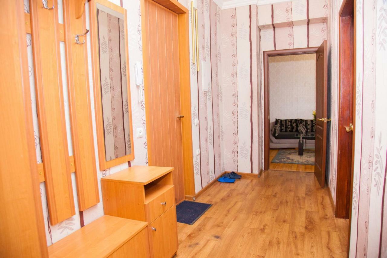 Apartment On Stalevariv Street 7 Zaporizhia ภายนอก รูปภาพ