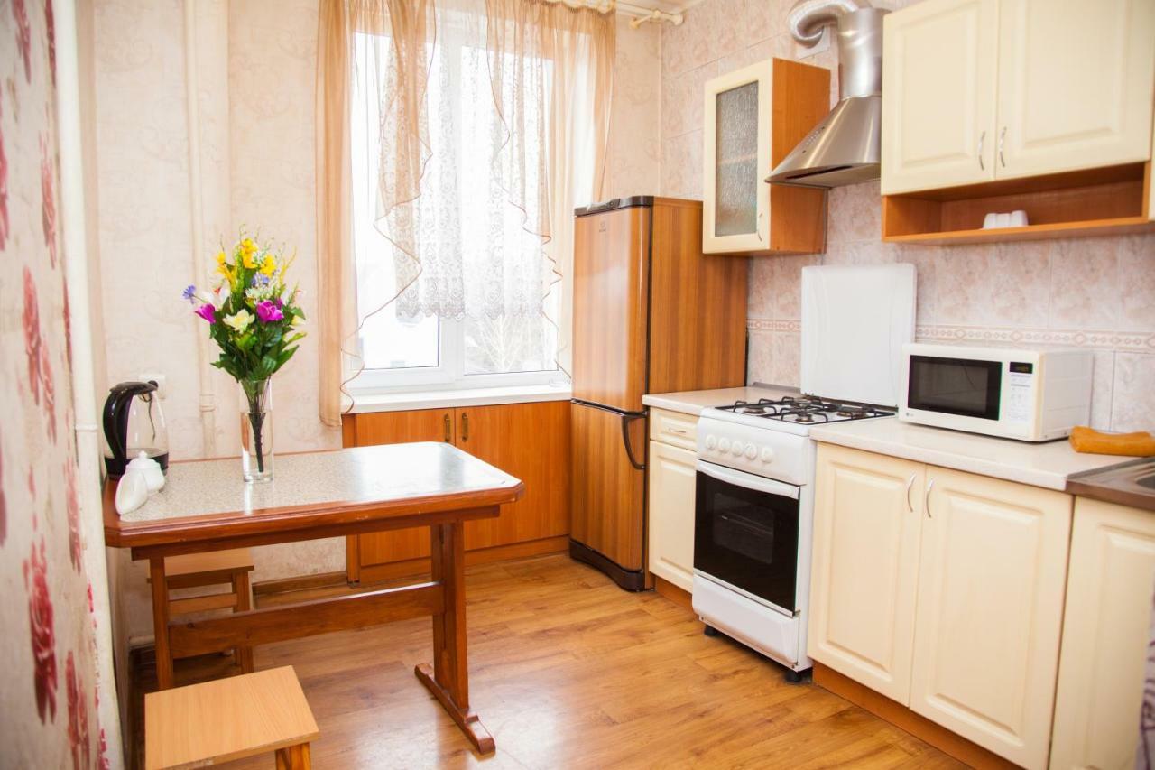 Apartment On Stalevariv Street 7 Zaporizhia ภายนอก รูปภาพ